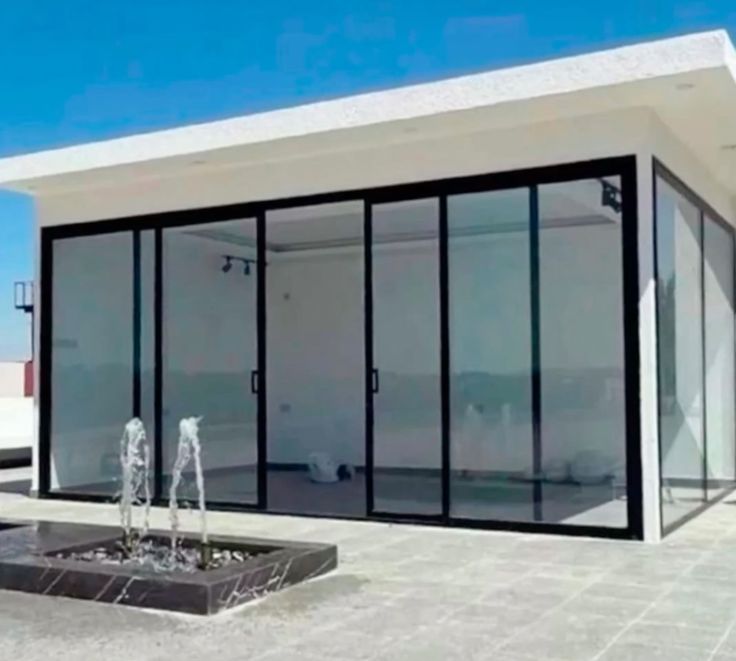 الجلسات والمظلات تنسيق حدائق في الرياض – تصميم حديقة مودرن