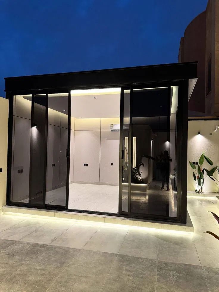 الجلسات والمظلات تنسيق حدائق في الرياض – تصميم حديقة مودرن