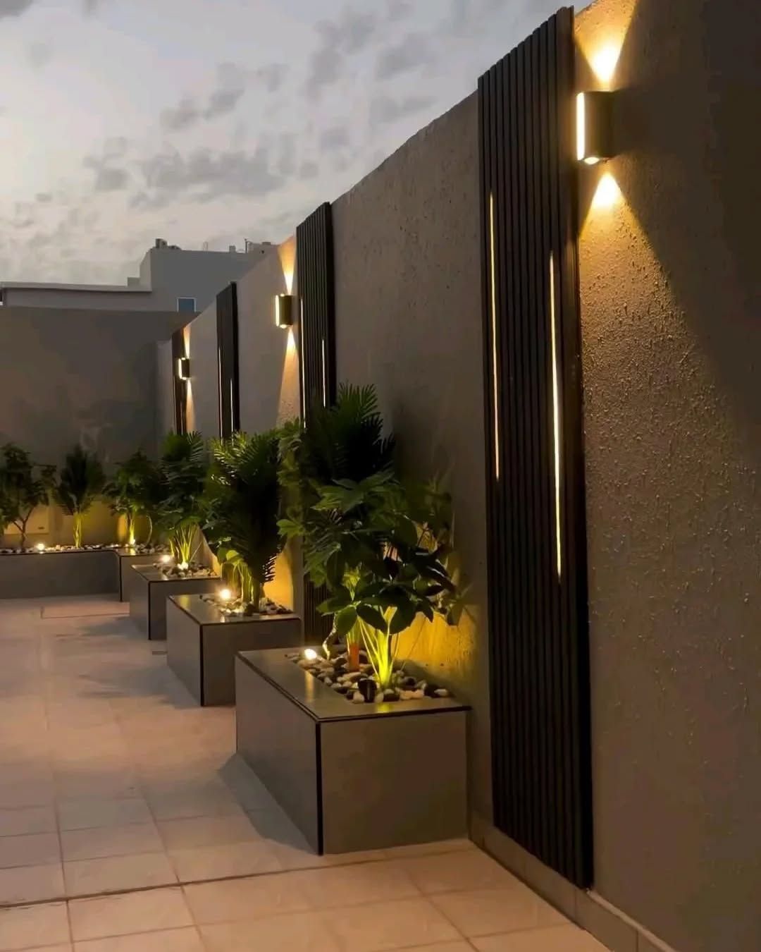 خشب الباركية و اﻟﺠﺪارﻳﺎت تنسيق حدائق في الرياض – تصميم حديقة مودرن