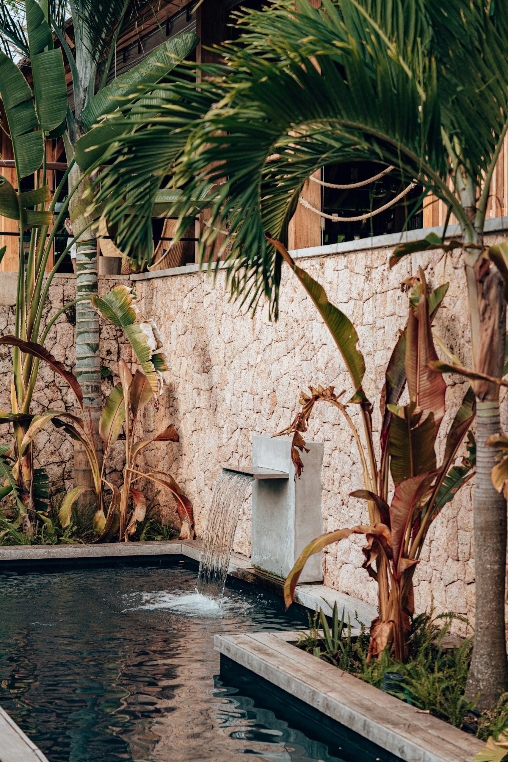 شلالات ونوافير pexels keeganjchecks 14524391